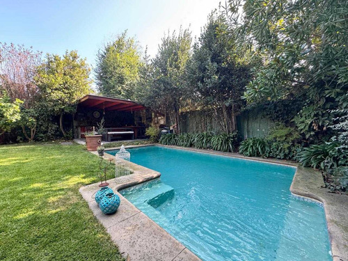 Espectacular Casa En Lo Barnechea (101647)