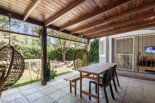 Casa Venta Fisherton 3 Dormitorios Cochera Jardin
