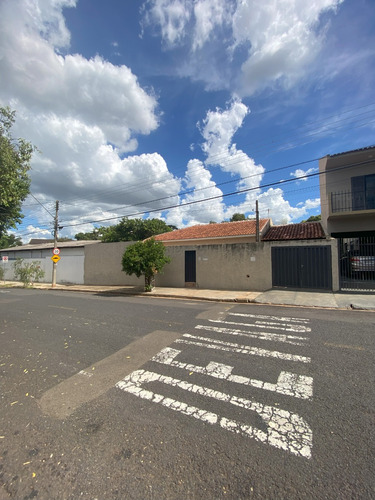 Casa Térrea Com Área Gourmet Com Churrasqueira E Varanda - Venda Ou Troca