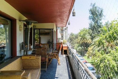 Imagen 9 de 9 de Venta Espectacular Vista Forestal Lastarria