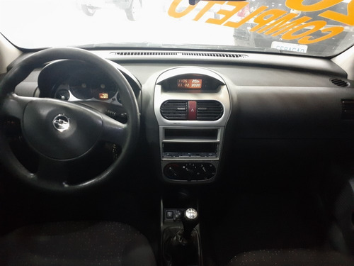 Chevrolet Corsa Sedan 1.4 Flex 2010