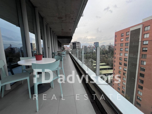 Amoblada Alto Estándar Con Terraza En Ed Clase A El Golf