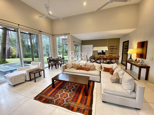 Imagen 6 de 30 de Casa En Barrio Privado En Punta Del Este. Laguna Blanca- Ref: 23274