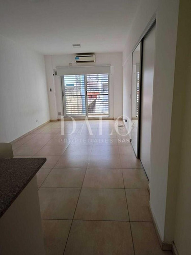 Departamento En Venta En Villa Del Parque, Capital Federal, Buenos Aires