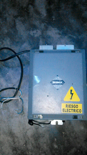 Tablero Motor De Barrera Vehicular Marca Henfor Beninca Da24 (Usado)
