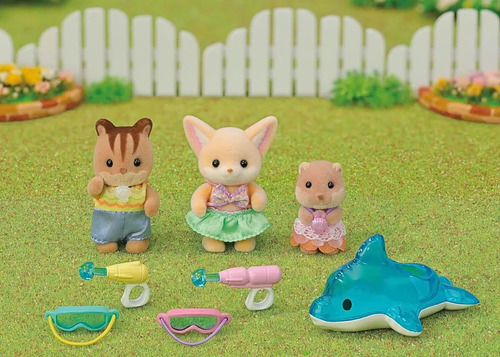 Calico Critters Nursery Friends - Pool Fun Trio Acuario