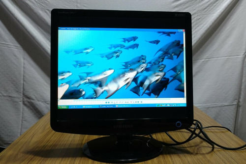 Monitor Samsung Syncmaster 732 N Plus