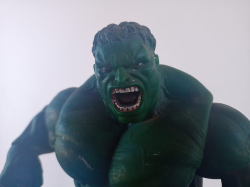 Boneco Hulk Marvel 30 Cm (Usado)