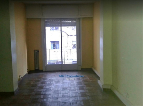 Imagen 6 de 14 de Amplio Ampartamento En Centro De 4 Dormitorios Y Escritorio