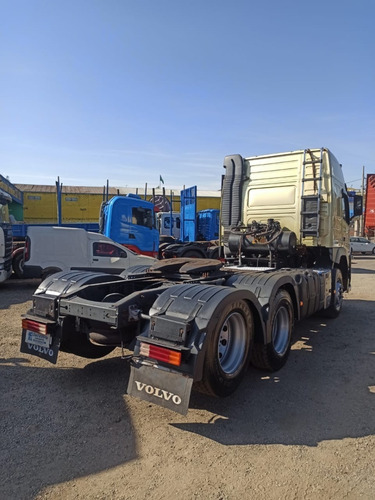 Imagem 5 de 19 de Volvo Fm 370 6x2 2015
