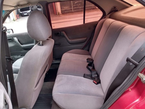 Fiesta Sedan 1.6 Mpi Street Sedan 8v Gasolina 4p Manual