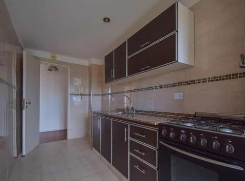 Departamento 2 Dormitorios Av. Belgrano 3200