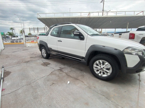 Imagen 9 de 10 de Ram 700 1.6 Club Cab Adventure Mt 2016