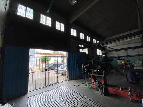 Imagen 2 de 9 de Galpón Industrial Y Vivienda 7 Amb. 1018 M² - Tablada