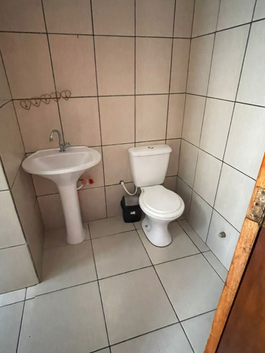 Linda Casa Com Linda Piscina 3 Dormitórios 2 Suítes Itanhaém