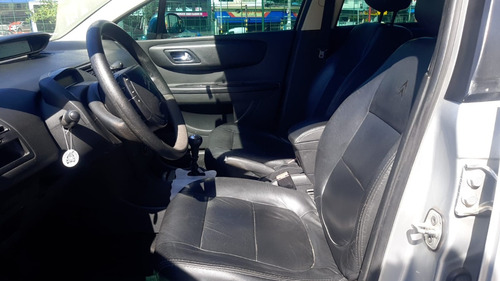Citroën C4 1.6 Glx Flex 5p