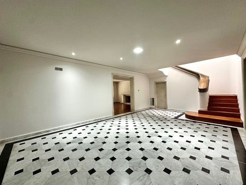 Magnifica Casa En Venta En Las Lomas De Chapultepec