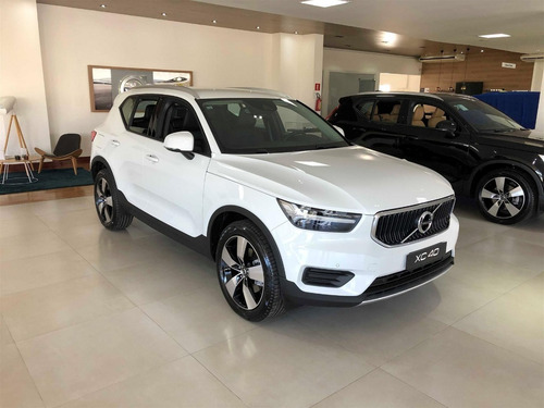 Imagem 1 de 15 de Volvo Xc40 2.0 T4 Momentum Awd Gaso Geartronic 2020/2020 0km