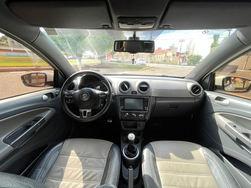 Volkswagen Saveiro 1.6 16v Cross Cab. Dupla Total Flex 2p