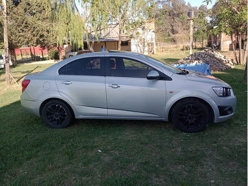 Imagen 2 de 4 de Chevrolet Sonic 2015 1.6 Ltz Effect Mt Mx