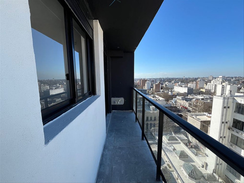 Venta,con Renta Apartamento 1 Dormitorio, Centro