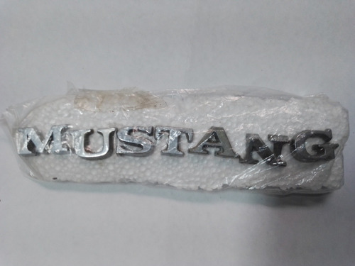 Letras De Maleta De Mustang Metalicas Originales