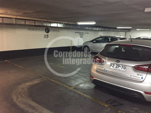 Estacionamiento En Arriendo En Santiago