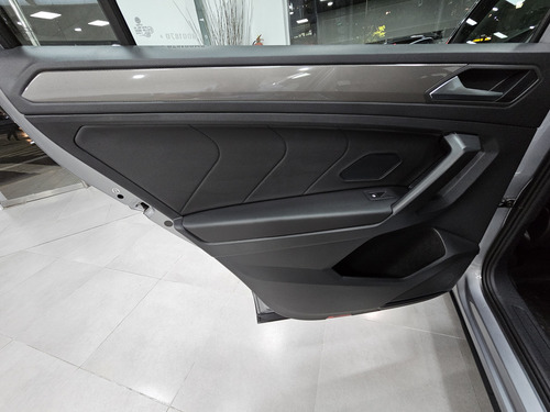 Volkswagen Tiguan Allspace 2.0 Tsi Life 4Motion Dsg