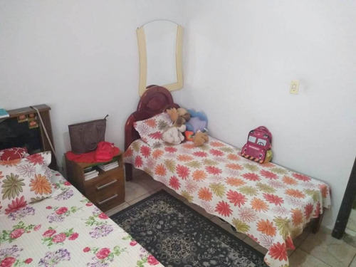 Lote De 360m², Composto De Duas Casas De Dois Quartos - Bhc1611