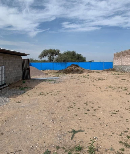 Cerca De La Carretera A Río Verde Terreno En Los Gomez 