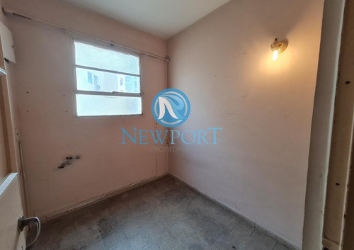 Imagen 9 de 14 de Venta Apto En Rambla De Punta Carretas! 3 Dorm Servicio, 2 Baños Garaje!