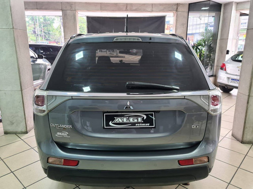 Imagem 3 de 10 de Mitsubishi Outlander 3.0 Gt 4x4 V6 24v Gasolina 4p