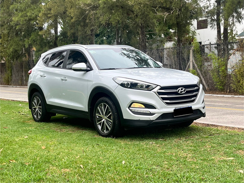 Hyundai Tucson 2.0 16v