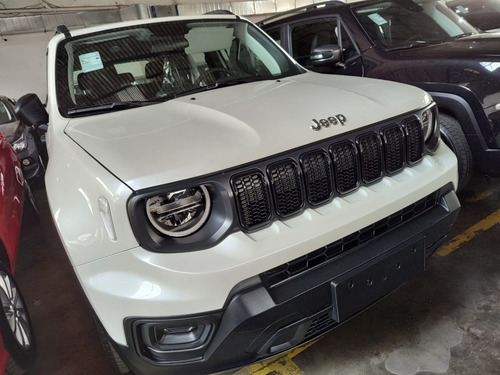 Imagen 3 de 17 de Renegade Sport 1.8l Manual 5 4x2 My23 $