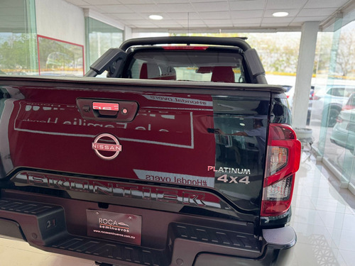 Nissan Frontier y NP 300 Frontier Pick-Up! 4 pts. Frontier Platinum LE, Doble Cab., 2.5TD, TA, a/ac., f. led, RA-18, 4x4