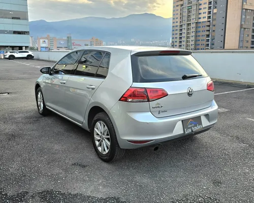 Volkswagen Golf 1.6 Trendline