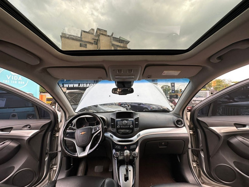 Imagen 8 de 10 de Chevrolet Orlando
