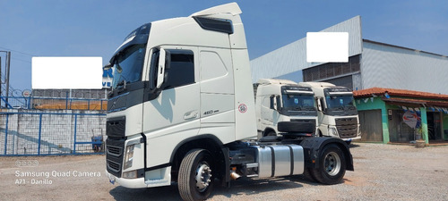 Imagem 2 de 10 de Volvo Fh460 Toco