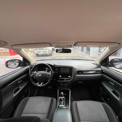 Mitsubishi Outlander Kaiteki Full 2.4l 4x4 2022