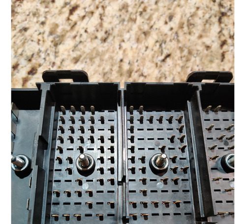 2008-09 Pontiac G6 3.5l 20822698 Caja Fusibles 25883022 (Usado)