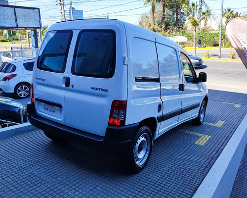 Peugeot Partner 1.6 Hdi Furgon Confort 92