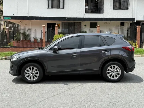 Mazda CX-5 2.0 Touring 4X4