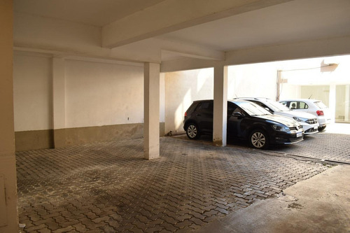 Imagen 30 de 30 de Departamento En Venta - 2 Dormitorios 1 Baño - Cochera - Terraza - 120mts2 - La Plata