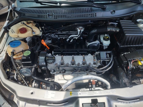 Voyage 1.6 Mi Trend 8v Flex 4p Manual