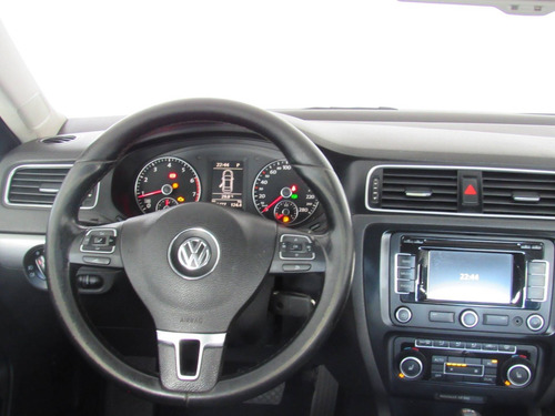 Imagem 10 de 14 de Volkswagen Jetta 2.0 Tsi Highline 200cv Gasolina 4p
