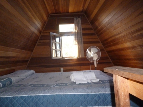 La Paloma - La Balconada. Casa-cabañas.