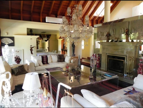 Imagen 21 de 23 de Venta Quinta |chalet 6 Ambientes | Residencia De Categoria 500m2 Cubiertos