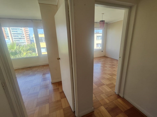 Venta Departamento 4d, 3b En 4 Norte Con Poniente Viña