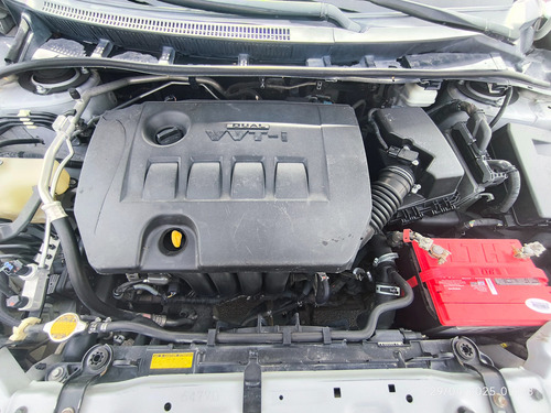 Toyota Corolla LE 1.8 AUTOMÁTICO