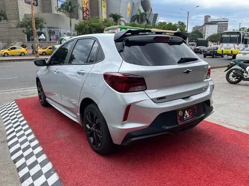 Chevrolet Onix RS 1.0 MT